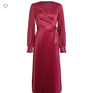 Intermix NWT beautiful dress.